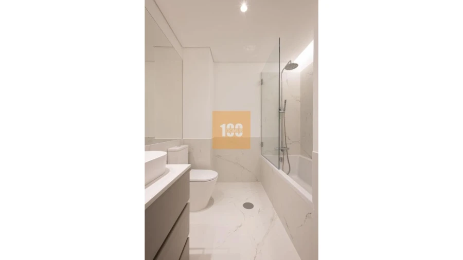 Apartamento T3 para Venda em Aldoar, Foz do Douro e Nevogilde Foto 27