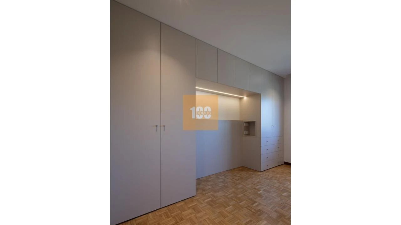 Apartamento T3 para Venda em Aldoar, Foz do Douro e Nevogilde Foto 19