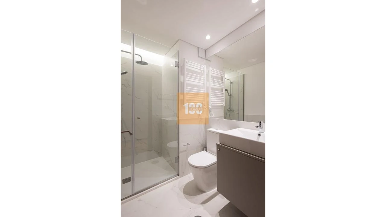 Apartamento T3 para Venda em Aldoar, Foz do Douro e Nevogilde Foto 29