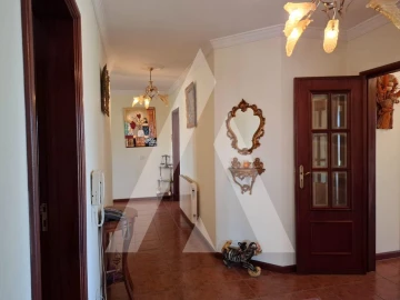 Moradia T3 para Venda em Oiã