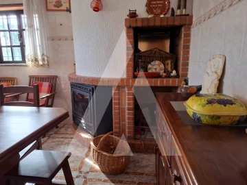 Moradia T3 para Venda em Oiã