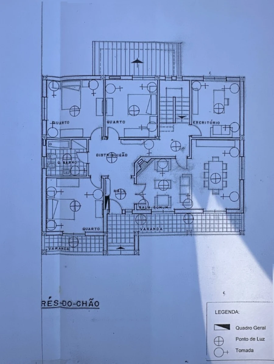 Moradia T3 para Venda em Oiã Planta 1