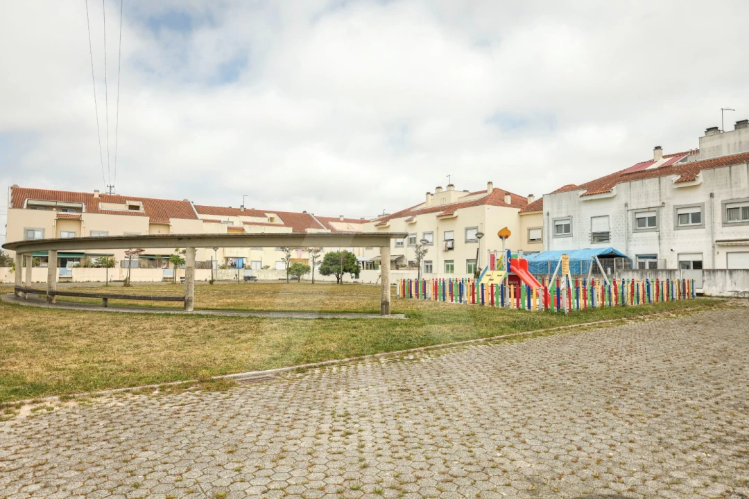 Apartamento T3 para Venda em São Bernardo Foto 32