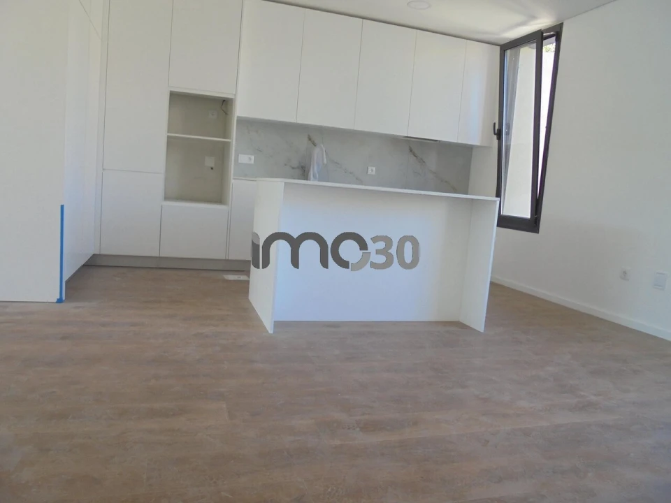 Moradia T3 para Venda em Fânzeres e São Pedro da Cova Foto 3