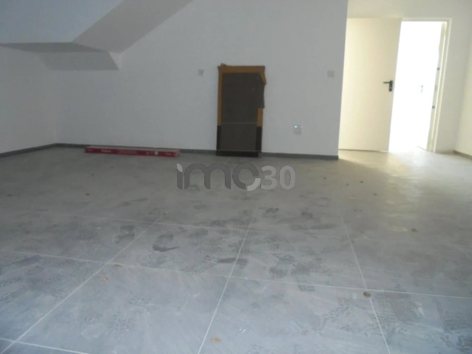Moradia T3 para Venda em Fânzeres e São Pedro da Cova Foto 15