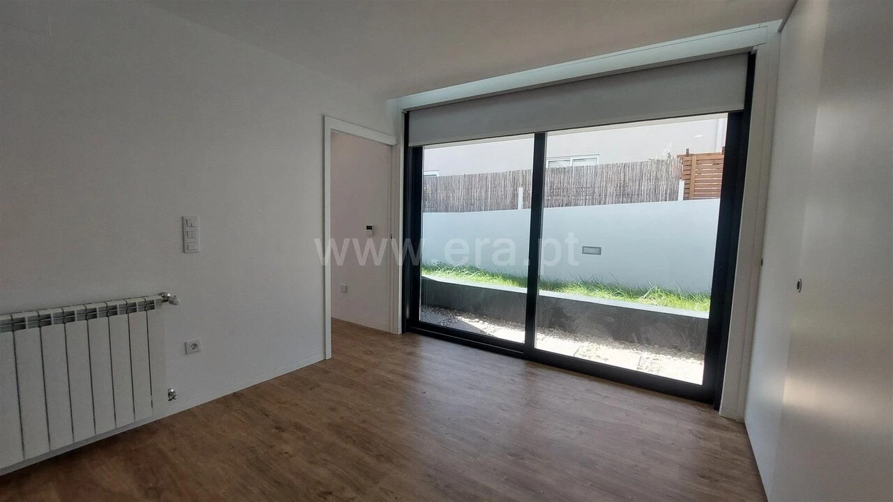 Moradia T3 para Venda em São Felix da Marinha Foto 20