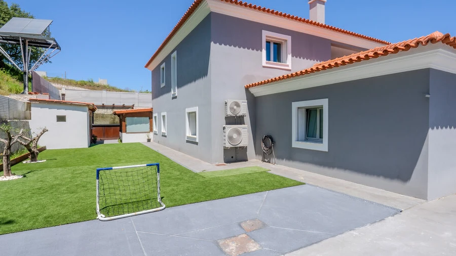 Moradia T4 para Venda em Maceira