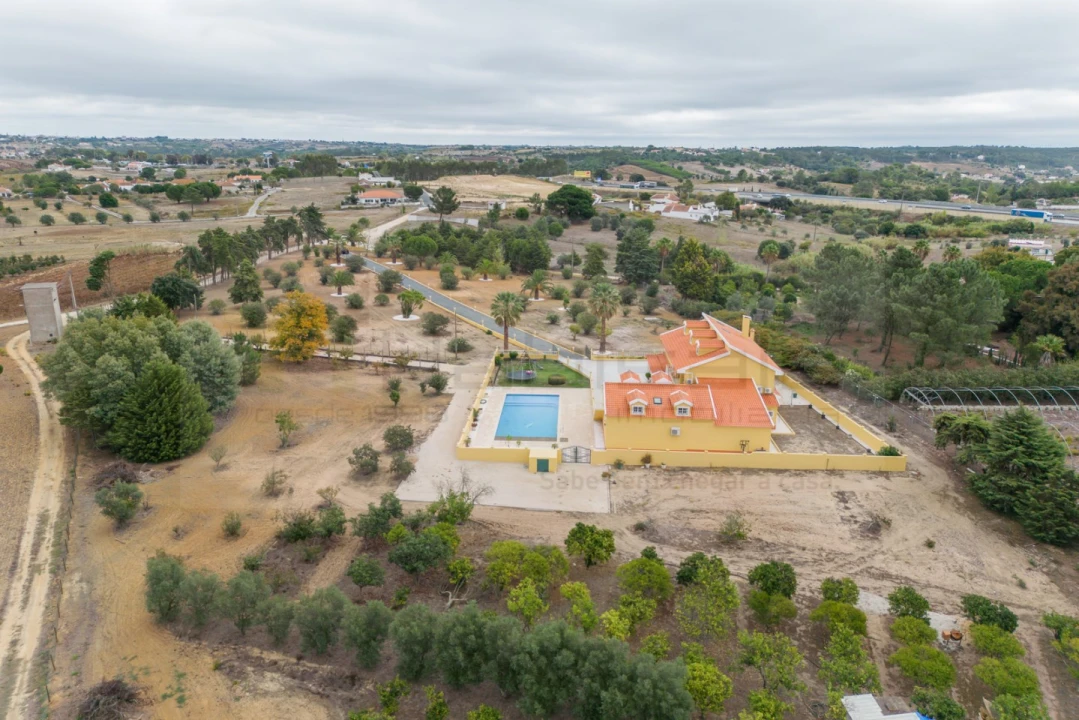 Quinta T5 para Venda em Aveiras de Cima Foto 61