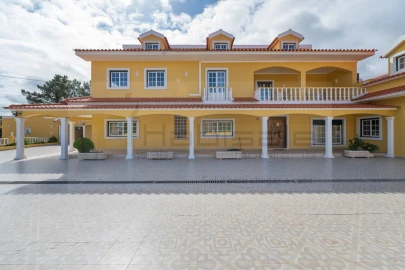 Quinta T5 para Venda em Aveiras de Cima