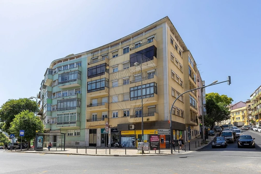 Apartamento T3 para Venda em Penha de França Foto 1