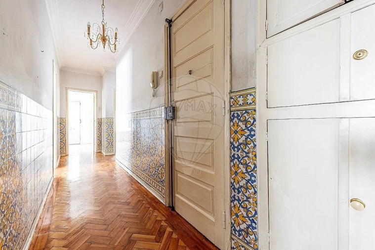 Apartamento T3 para Venda em Penha de França Foto 2