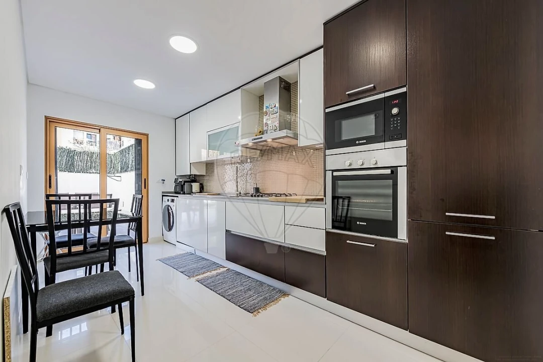 Apartamento T2 para Venda em Águas Livres Foto 11