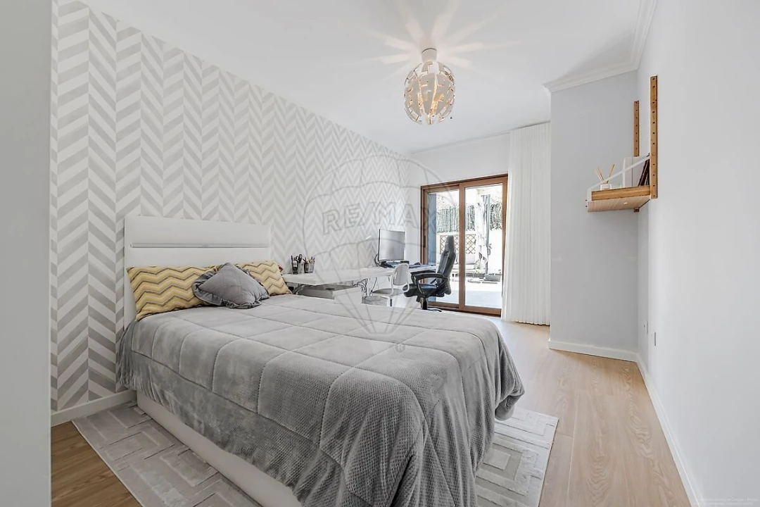 Apartamento T2 para Venda em Águas Livres Foto 7
