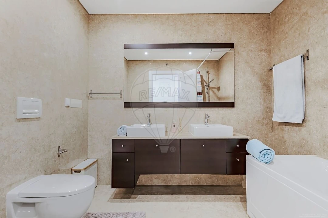 Apartamento T2 para Venda em Águas Livres Foto 14