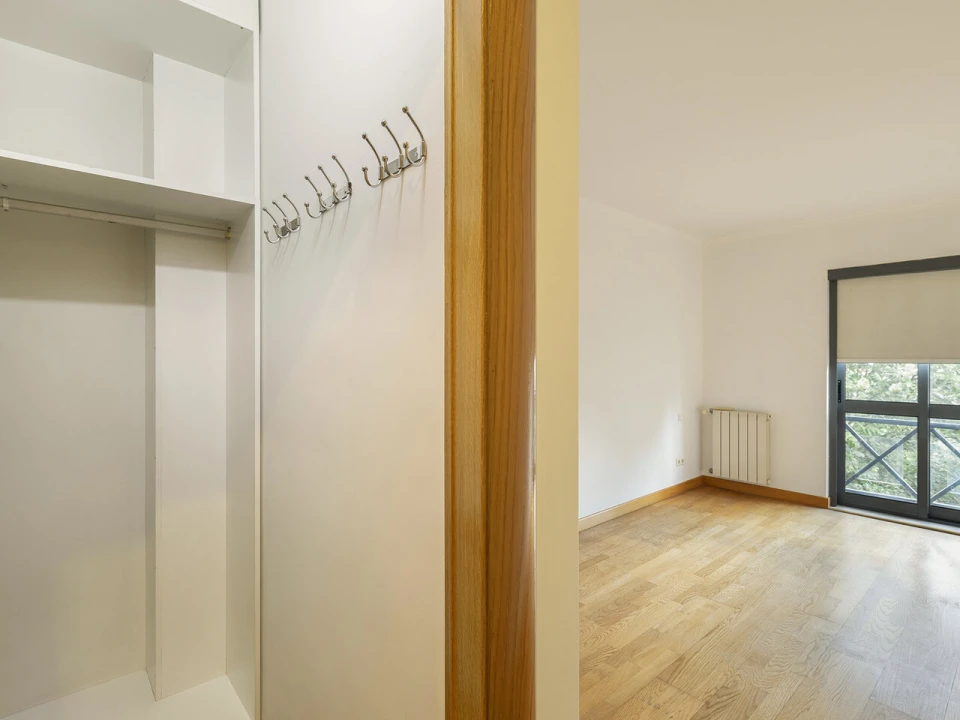Apartamento T3 para Venda em Campolide Foto 15