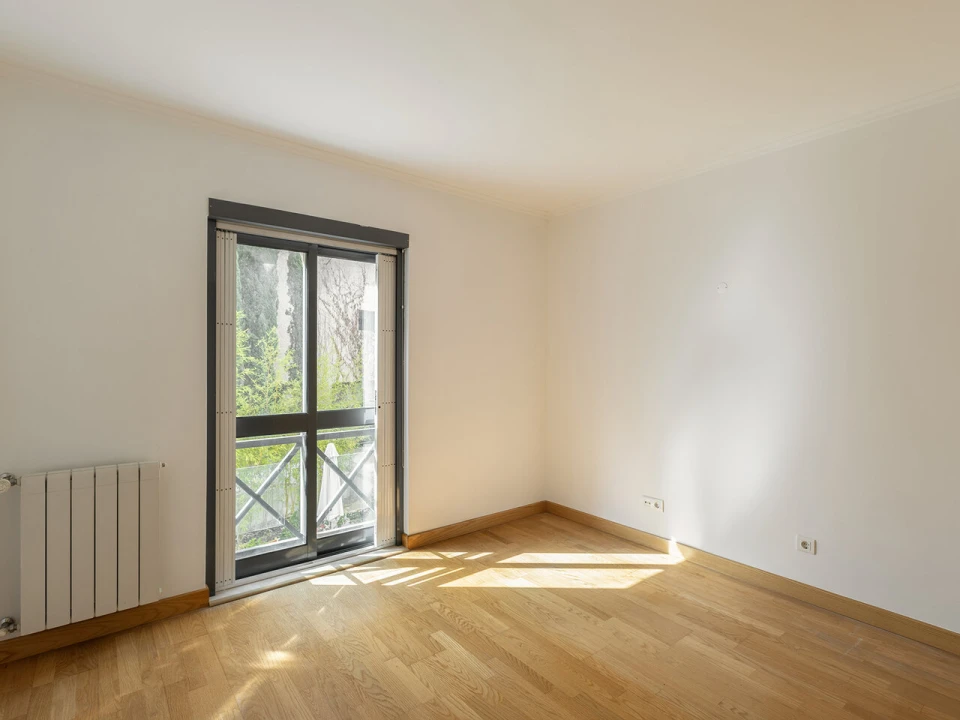 Apartamento T3 para Venda em Campolide Foto 9