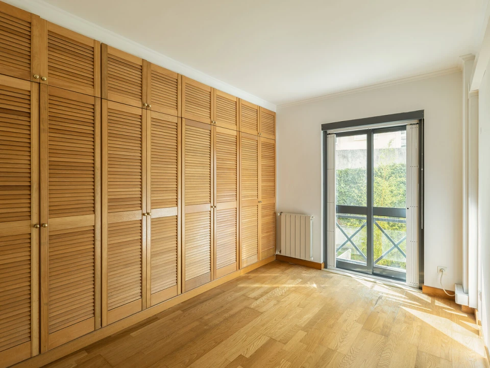 Apartamento T3 para Venda em Campolide Foto 2