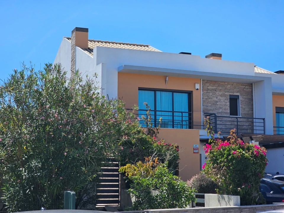 Moradia T3 para Venda em Ericeira Foto 32