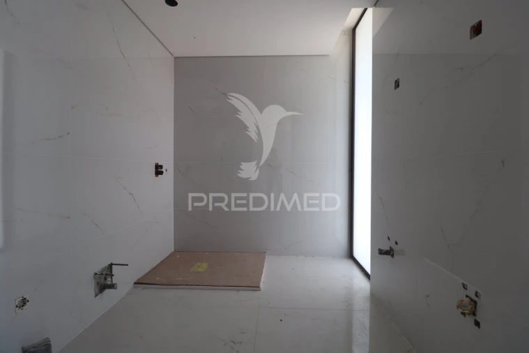 Moradia T3 para Venda em Merelim (São Pedro) e Frossos Foto 30