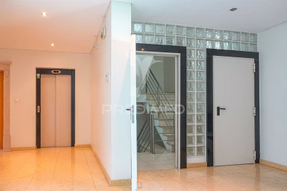 Apartamento T4 para Venda em Abrantes (São Vicente e São João) e Alferrarede