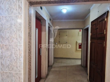 Apartamento T2 para Venda em Algueirão-Mem Martins