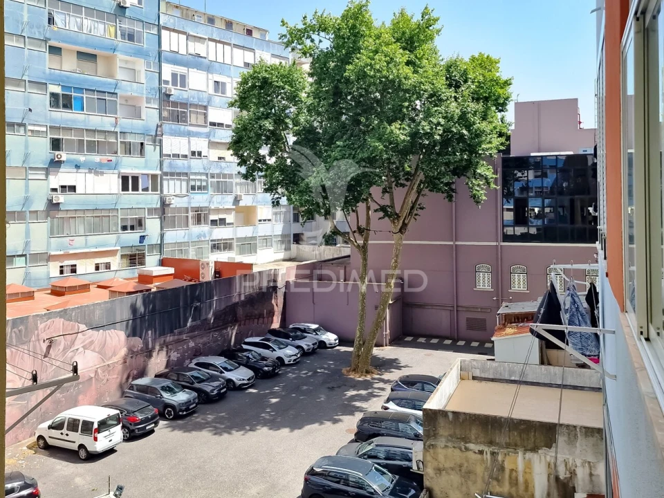 Apartamento T1 para Venda em Mina de Água Foto 3