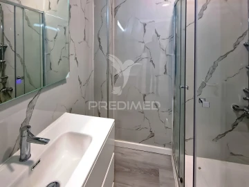 Apartamento T1 para Venda em Mina de Água