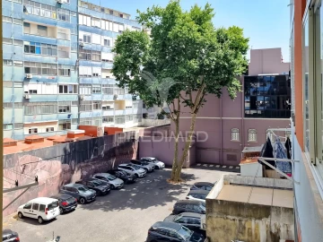 Apartamento T1 para Venda em Mina de Água