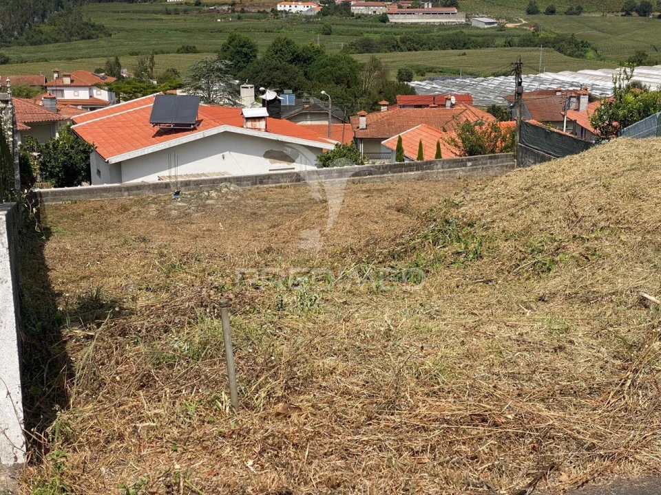 Terreno para Venda em Gondifelos, Cavalões e Outiz Foto 3