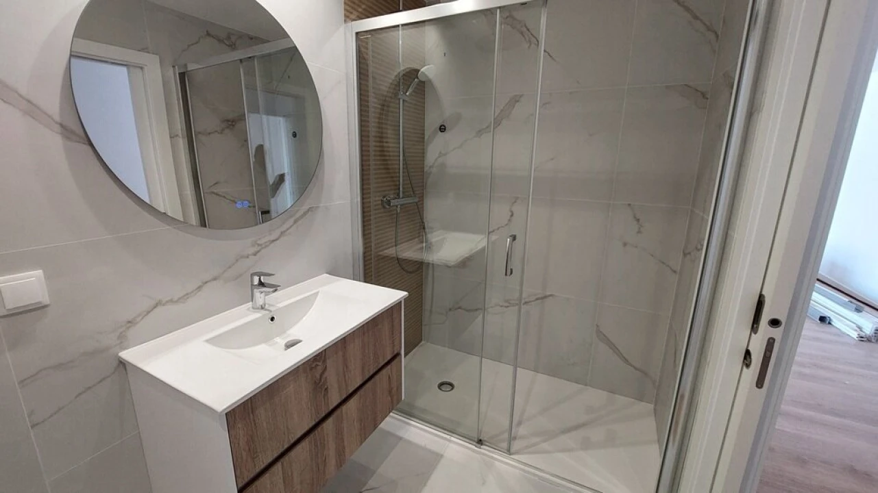 Apartamento T3 para Venda em Parceiros e Azoia Foto 15
