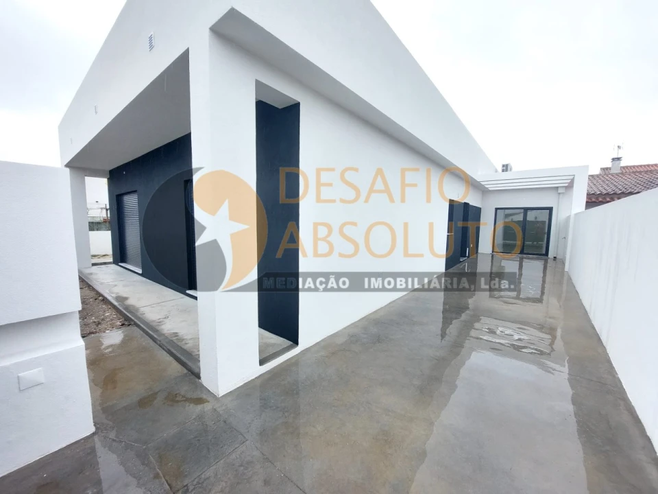 Moradia T3 para Venda em Fernao Ferro Foto 25