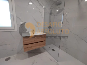 Moradia T3 para Venda em Fernao Ferro