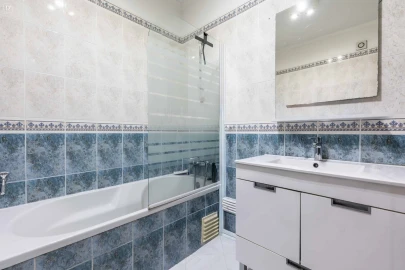 Moradia T4 para Venda em Moncarapacho e Fuseta