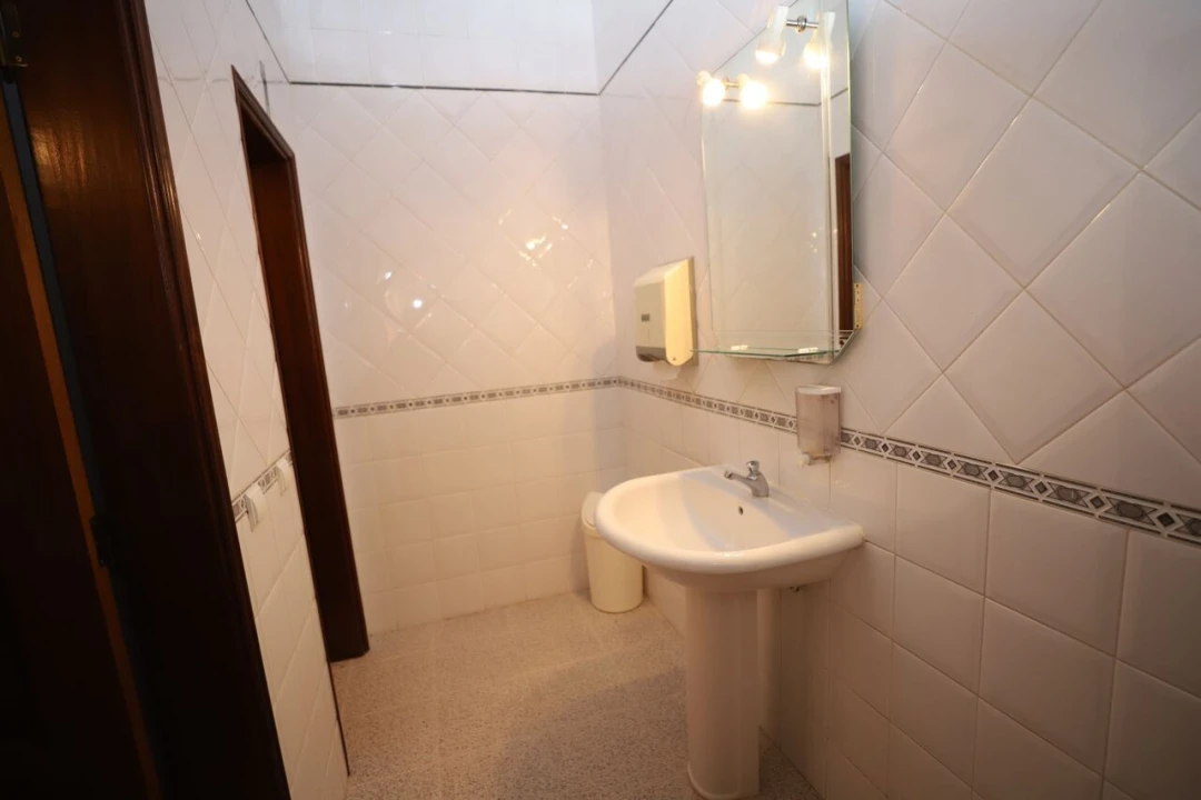 Moradia T3 para Venda em Bensafrim e Barão de São João Foto 22
