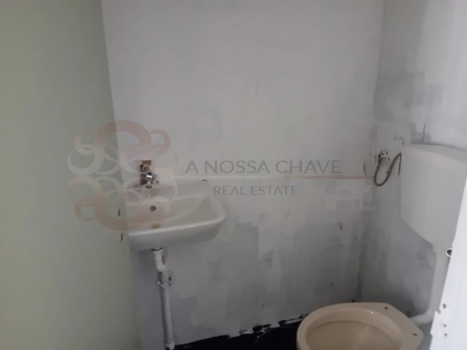 Loja para Venda em Corroios Foto 9