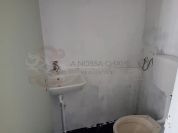 Loja para Venda em Corroios