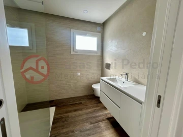 Moradia T3 para Venda em Sesimbra (Castelo)