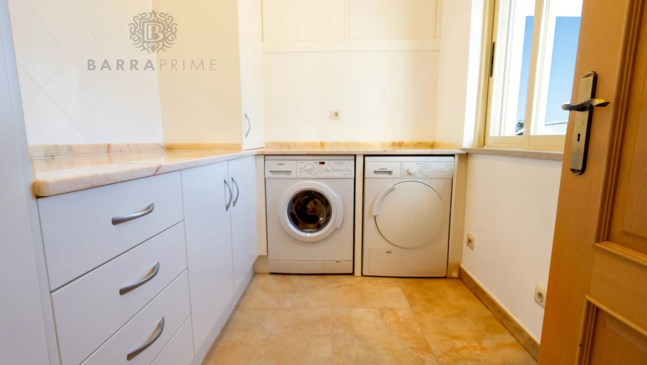 Moradia T5 para Venda em Conceição e Estoi Foto 13