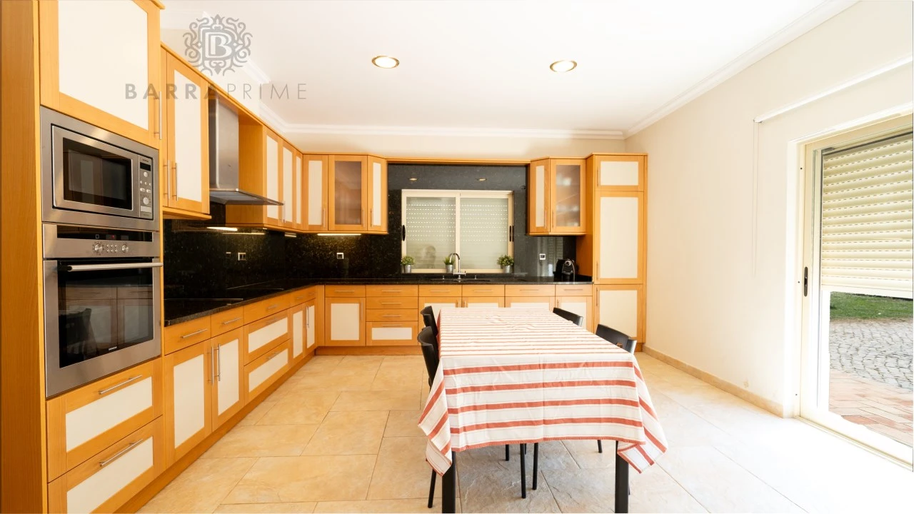 Moradia T5 para Venda em Conceição e Estoi Foto 9