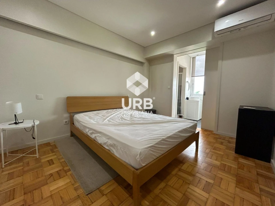 Apartamento T2 para Arrendamento em Braga (São José de São Lázaro e São João do Souto) Foto 11