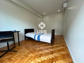 Apartamento T2 para Arrendamento em Braga (São José de São Lázaro e São João do Souto)