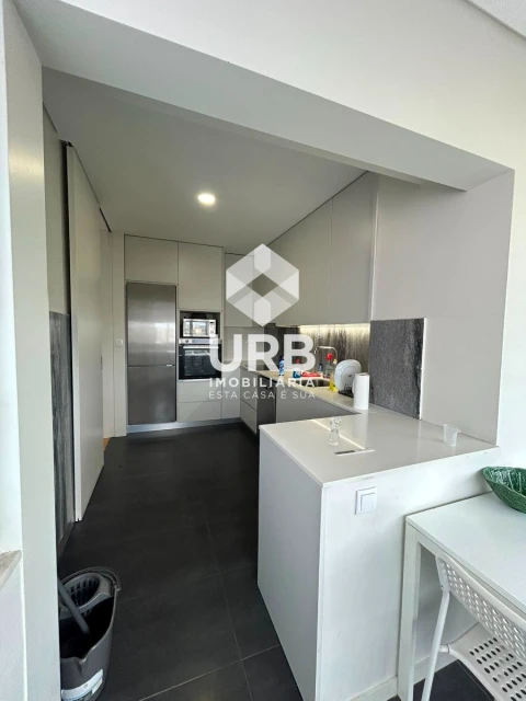 Apartamento T2 para Arrendamento em Braga (São José de São Lázaro e São João do Souto)