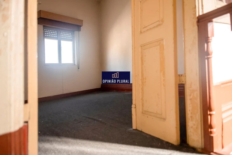 Prédio para Venda em Campanhã Foto 3