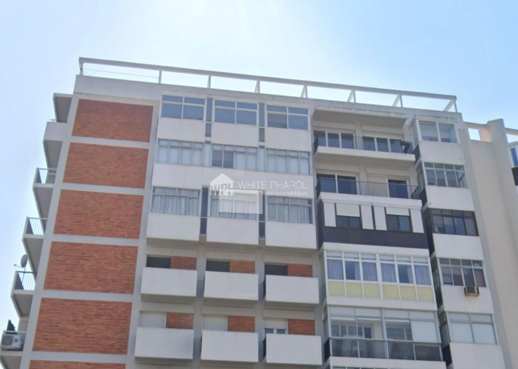 Apartamento T4 para Venda em Arroios Foto 1