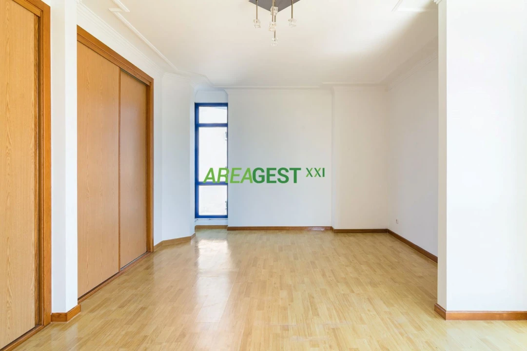 Apartamento T3 para Venda em Falagueira-Venda Nova Foto 15