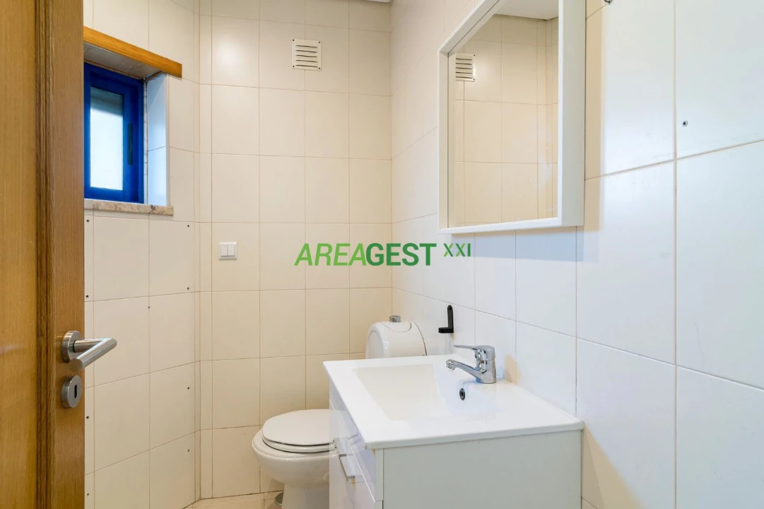 Apartamento T3 para Venda em Falagueira-Venda Nova Foto 18
