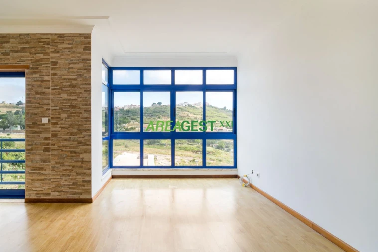 Apartamento T3 para Venda em Falagueira-Venda Nova Foto 2