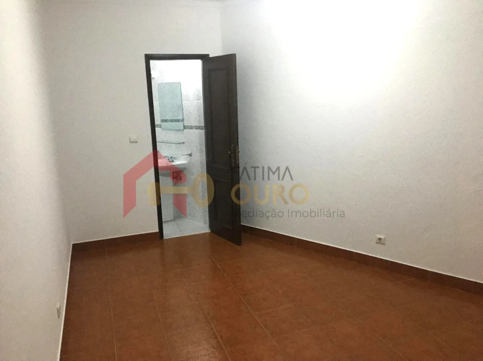 Quinta T5 para Venda em Assunção, Ajuda, Salvador e Santo Ildefonso Foto 32