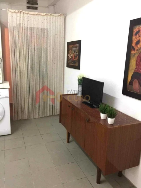 Quinta T5 para Venda em Assunção, Ajuda, Salvador e Santo Ildefonso