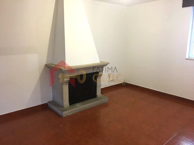 Quinta T5 para Venda em Assunção, Ajuda, Salvador e Santo Ildefonso Foto 25